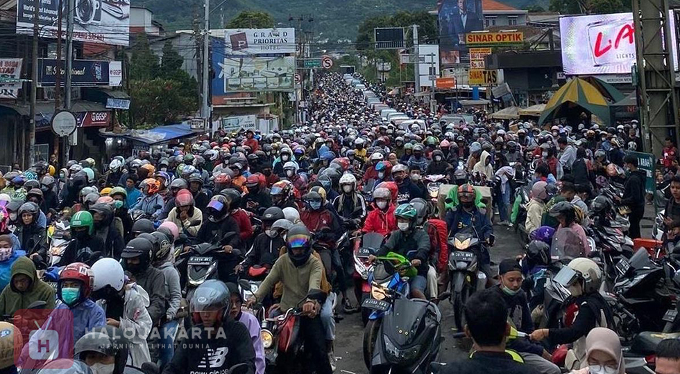 Libur panjang akhir pekan di Puncak Bogor