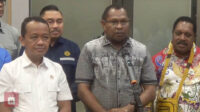 Menteri ESDM Bahlil Lahadalia dan Bupati Orideko