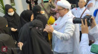 Bentrokan Warnai Ceramah Rizieq Shihab