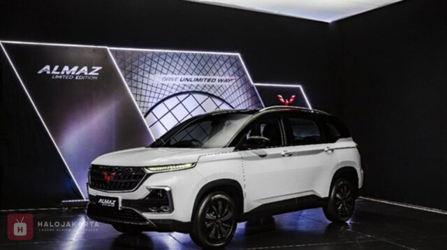 Mobil China Turun Harga