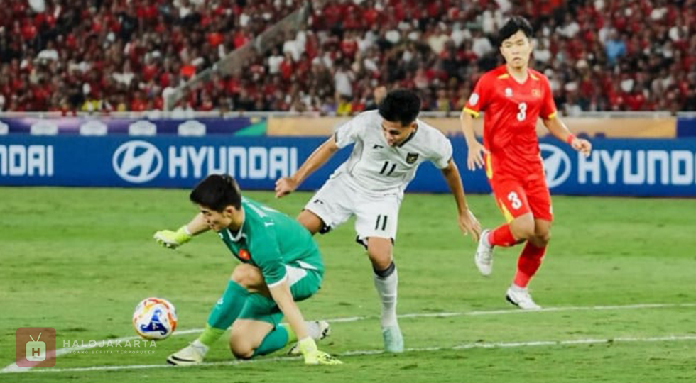 Vanenburg Kecewa Permainan Timnas U-23