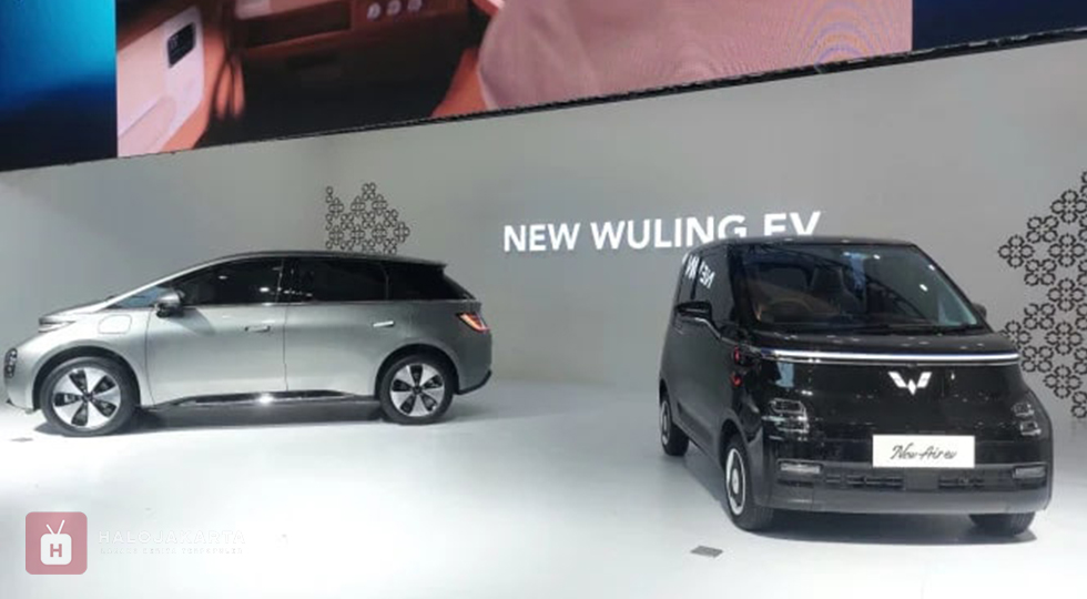 Wuling dan BYD Bersaing Sengit di Pasar EV