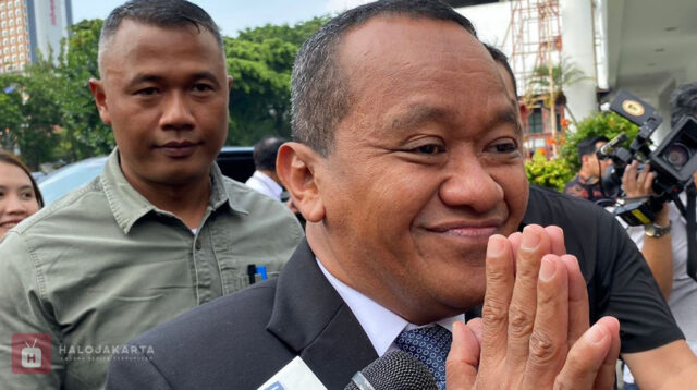 Tren Politik Kakak-Adik