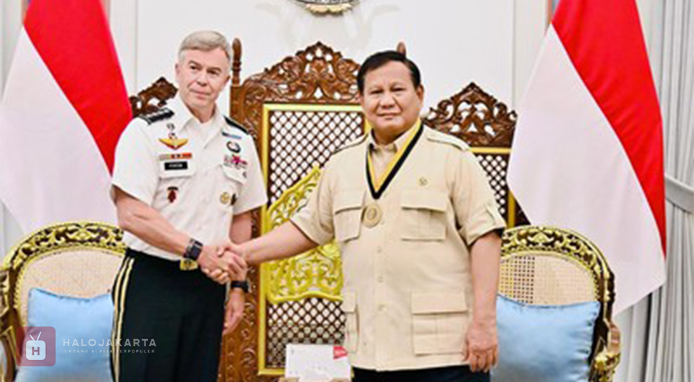 Fenton Puji Prabowo Tingkatkan Hubungan RI-AS