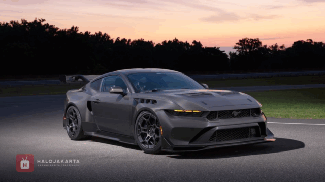 Mustang GTD Liquid Carbon