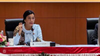 Sri Mulyani Sebut Guru Beban Negara