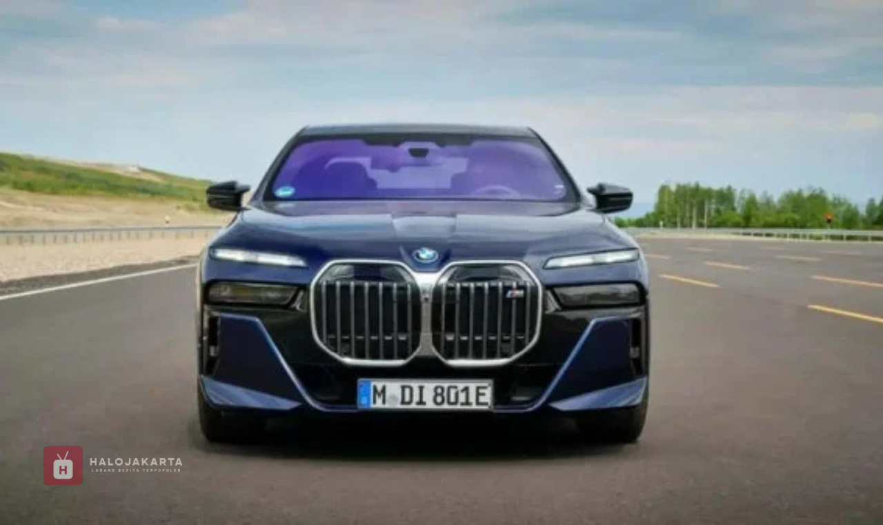 Bos BMW Bela Gril Besar Demi Pasar China