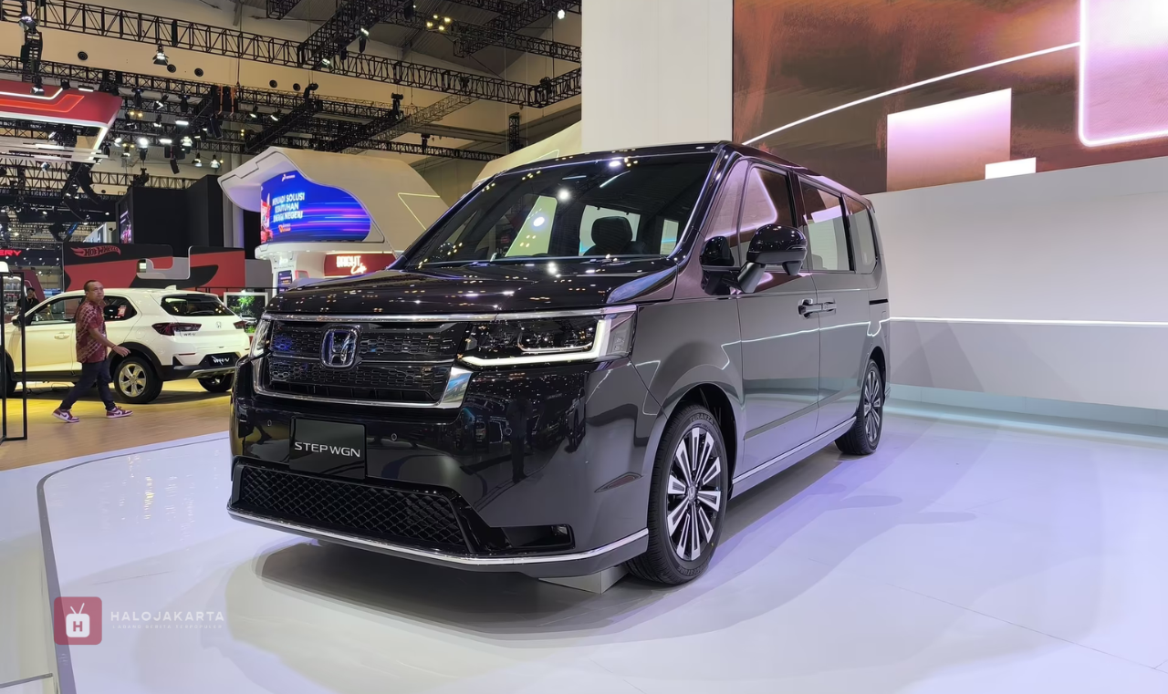 Honda Step WGN e:HEV