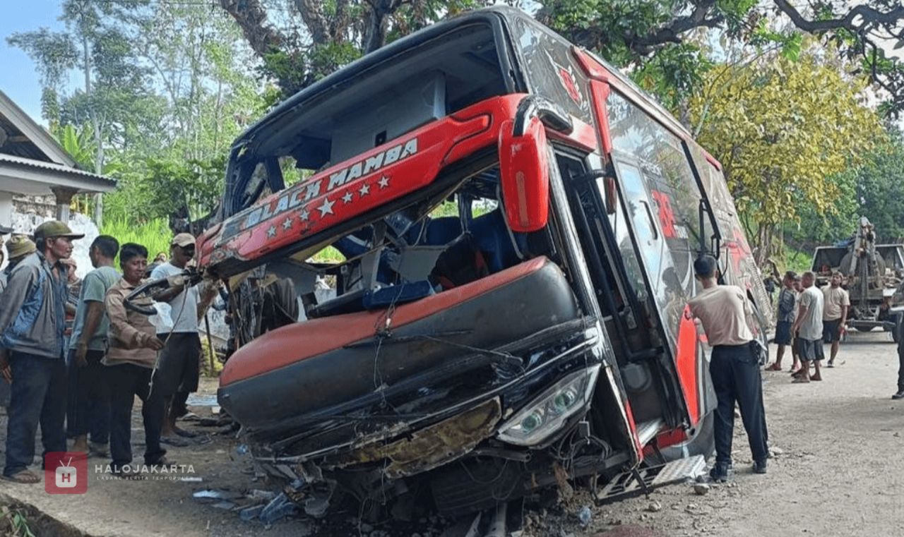 Tragedi Bus Rombongan RS Jember