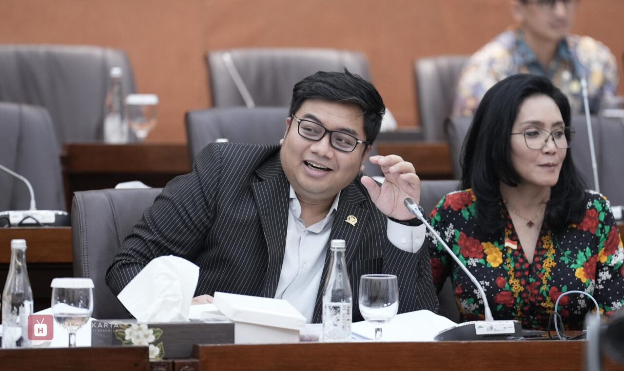 Komisi IX DPR Desak BGN Evaluasi Tata Kelola MBG