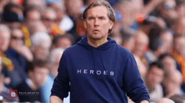 Alex Pastoor Blak-blakan Usai Dipecat