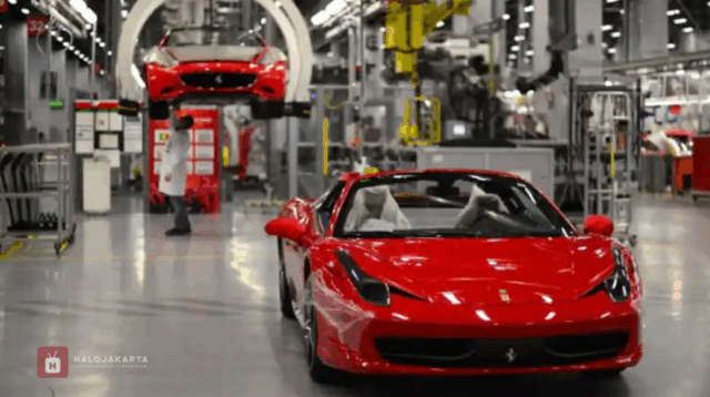 Pabrik Ferrari di Maranello Siap Memasuki Era Listrik