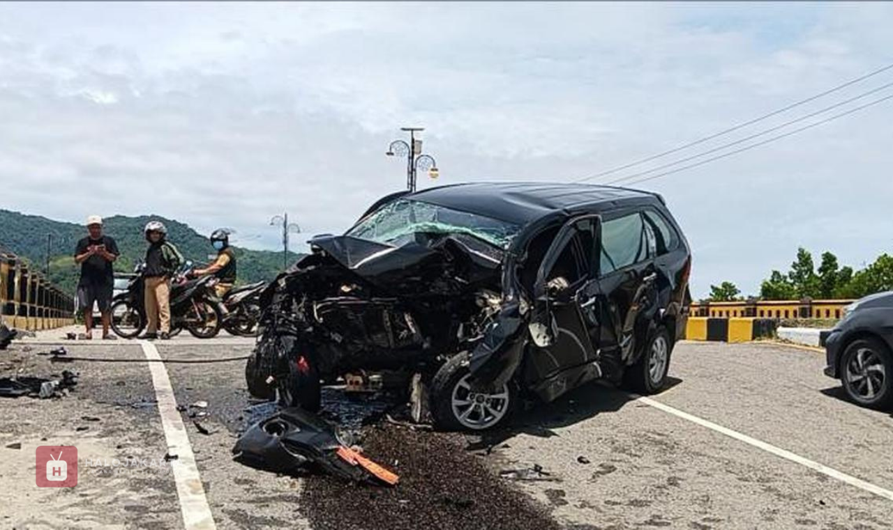 Pejabat Pemda Sulbar Meninggal Kecelakaan Pejabat Pemda Sulbar Meninggal Kecelakaan