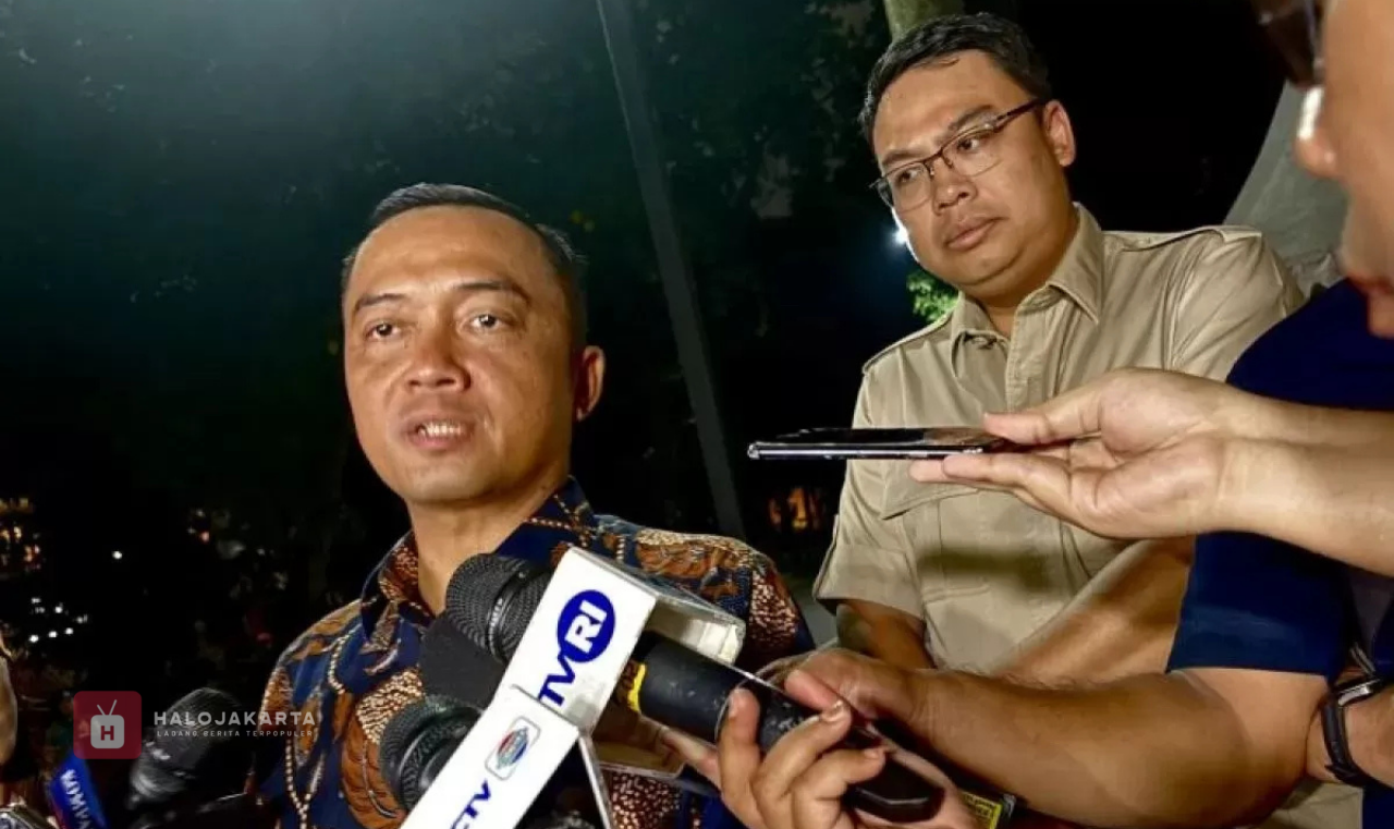 Prabowo Gelar Rapat Tertutup Bahas Program Strategis Prabowo Gelar Rapat Tertutup Bahas Program Strategis