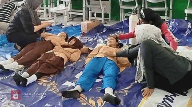 Ratusan Siswa SMPN 1 Cisarua Keracunan MBG