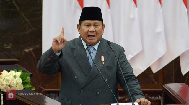 Prabowo Kokoh di Puncak Elektabilitas Capres