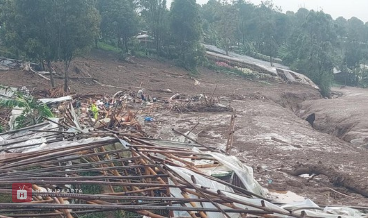 Longsor Cisarua Bogor