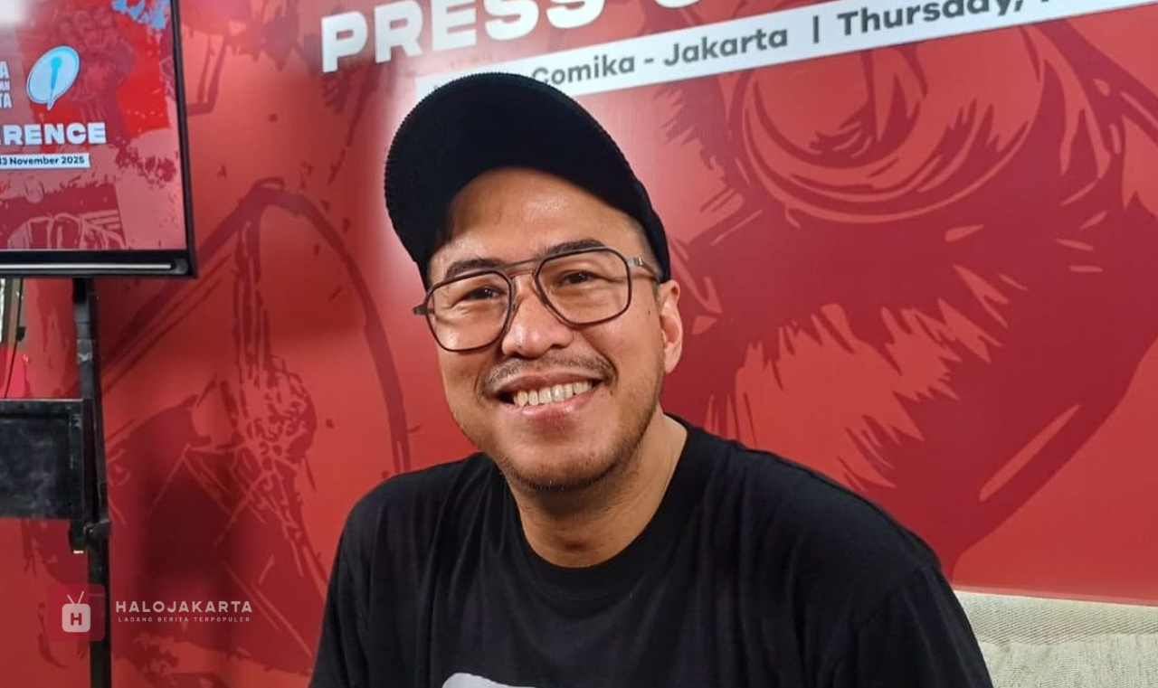 Pandji Pragiwaksono Jelaskan Alasan Sering Bahas Politik