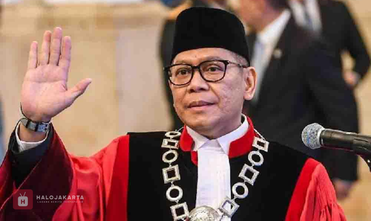 Adies Kadir Resmi Jadi Hakim MK!