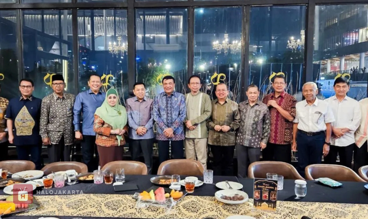 Forum Pimpinan MPR-DPR Bahas Stabilitas Politik Bersama Menko Polkam