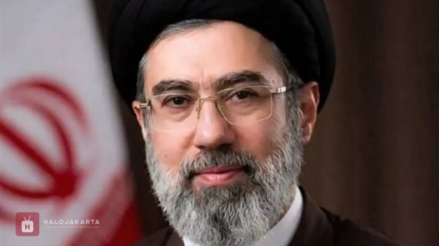 Eks Direktur CIA Respons Mojtaba Khamenei Jadi Pemimpin Tertinggi Iran