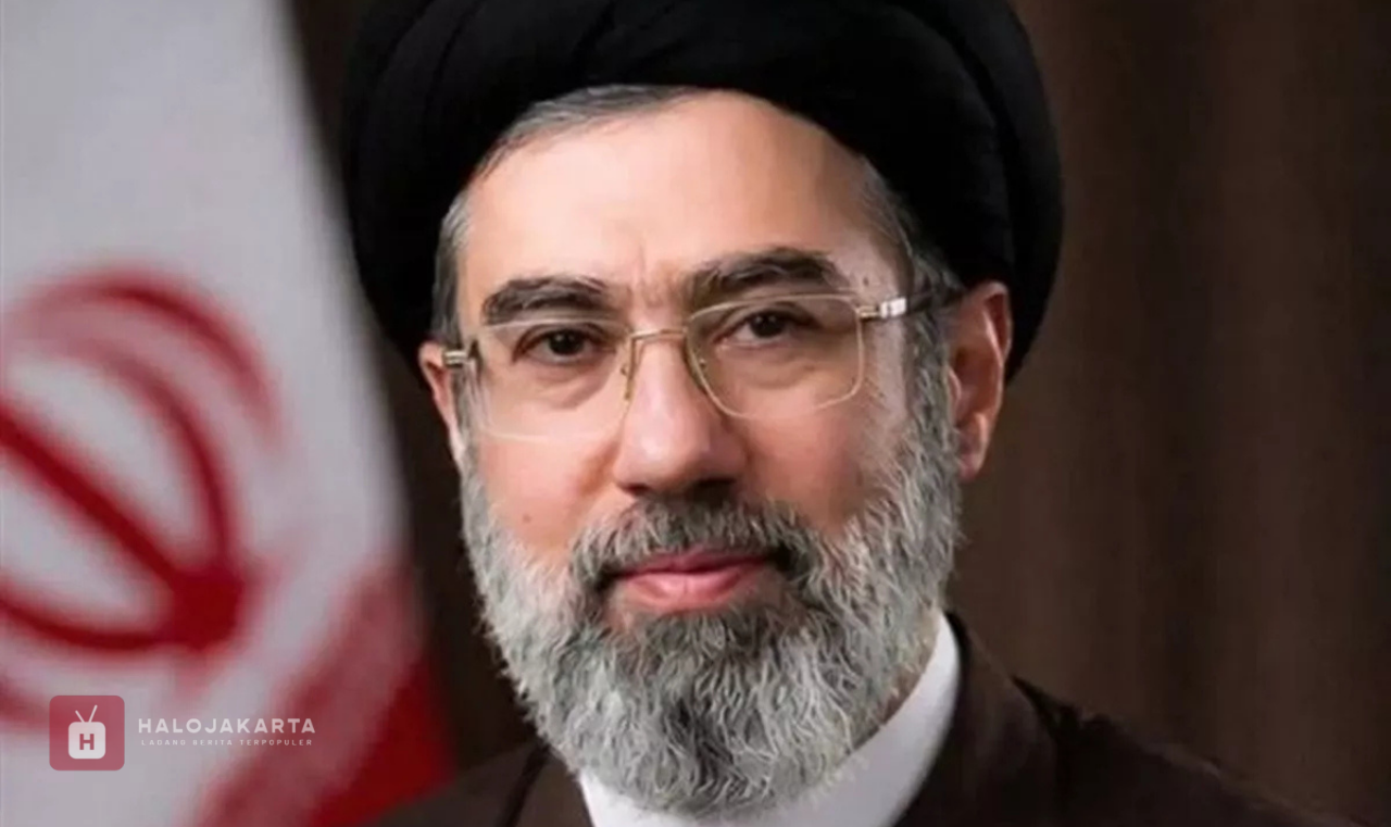 Eks Direktur CIA Respons Mojtaba Khamenei Jadi Pemimpin Tertinggi Iran