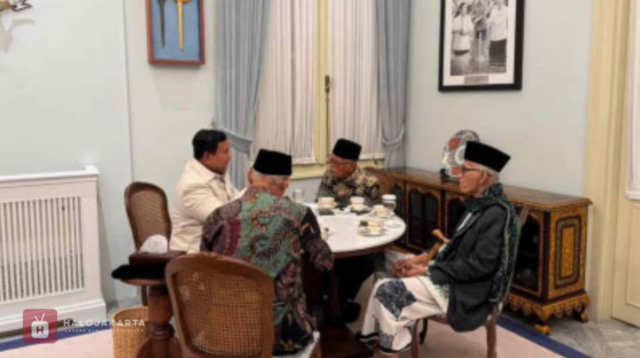 Prabowo Bahas Eskalasi di Teluk Saat Buka Puasa dengan Ormas Islam