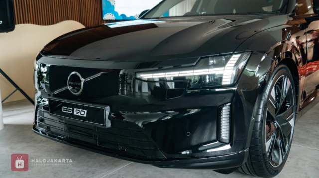 Volvo ES90 Listrik Resmi Hadir di Indonesia