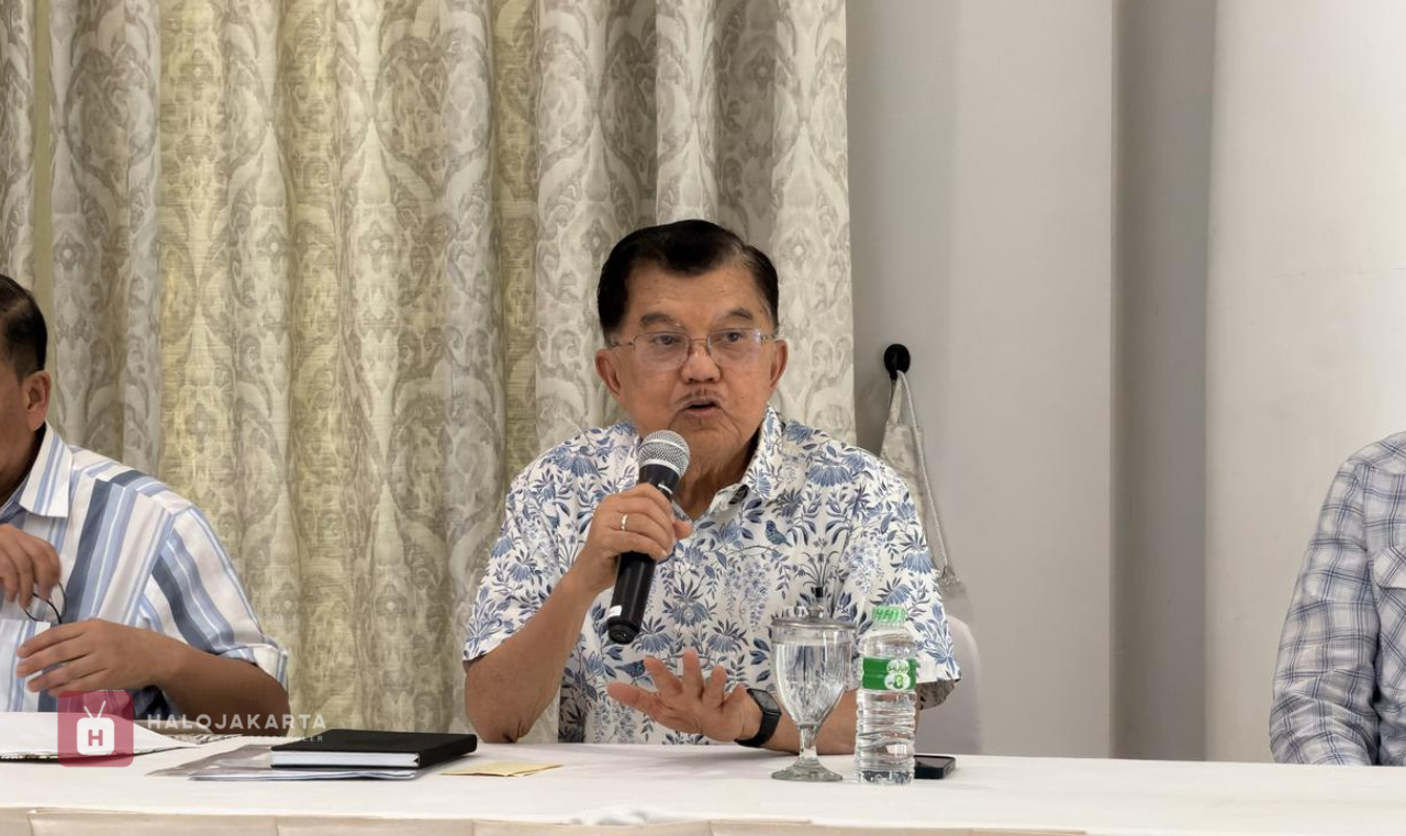 JK: “Kasih Tahu Semua Termul, Jokowi Jadi Presiden karena Saya”