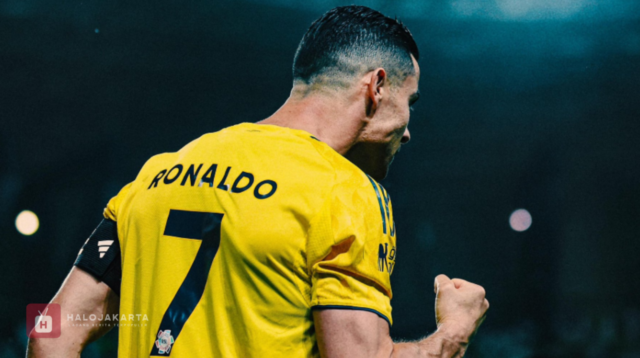 Cristiano Ronaldo Incar Dua Trofi Sekaligus Bersama Al Nassr