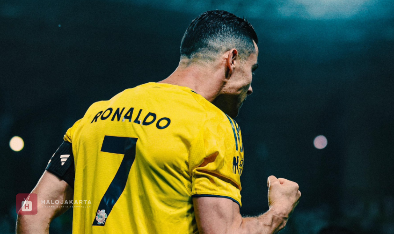 Cristiano Ronaldo Incar Dua Trofi Sekaligus Bersama Al Nassr